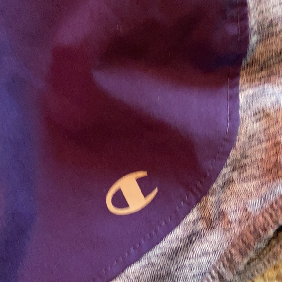 Champion performance shorts size small - Picture 2 of 4